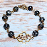 Bronze Knot Gray Glass Bracelet