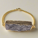 Quiet Thalia bracelet with grey-lavender druzy agate and 18K gold steel chain, finished by hand with soft shimmer