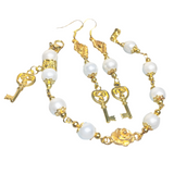 Celtic Triskelion Key Jewelry Set Gold & White (KIERA)