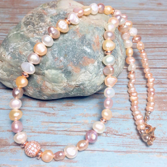 Freshwater Pearl Necklace (ROSA)